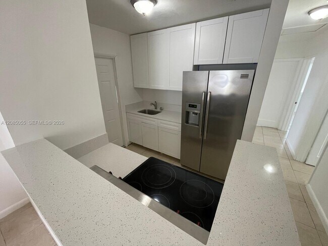 Foto del edificio - 1685 NW 131st St