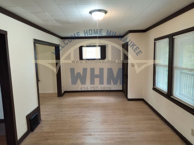Building Photo - OPEN HOUSE: Sunday at 1:00 pm* Coming Soon...