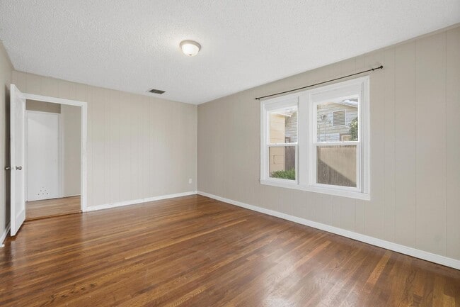 Foto del edificio - 2857 S 5th St