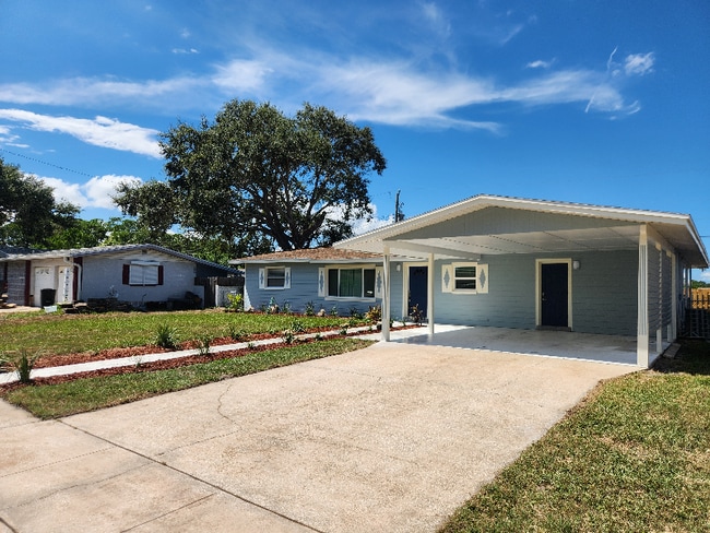 Building Photo - 1345 Lester Ct