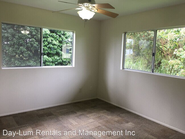 Building Photo - 2 br, 1.5 bath House - 17-556 Puko Street