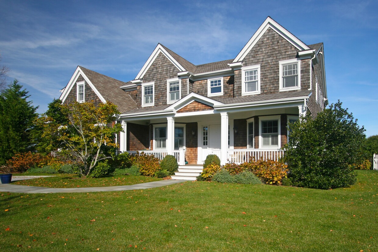 Primary Photo - 72 Windmill Ln