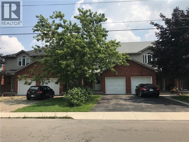 Photo du bâtiment - 97 Caledon Ave