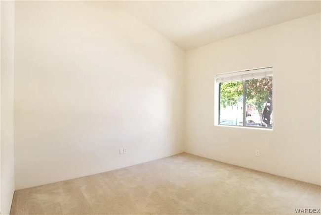 Building Photo - 1132 Pear Tree Ln