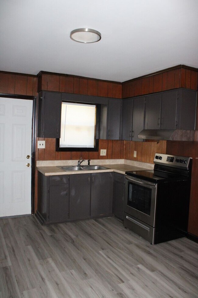 Foto del edificio - 204-D Park Ave