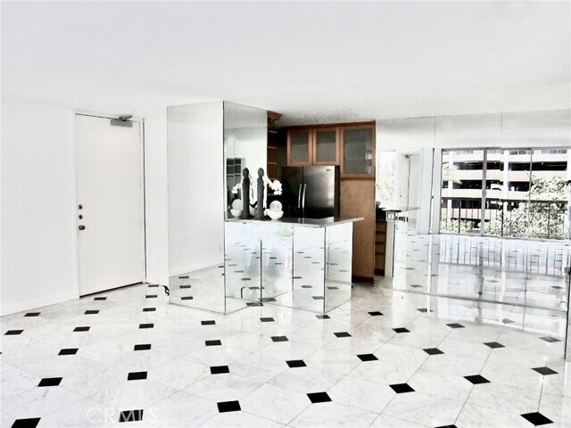 Foto del edificio - 10747 Wilshire Blvd