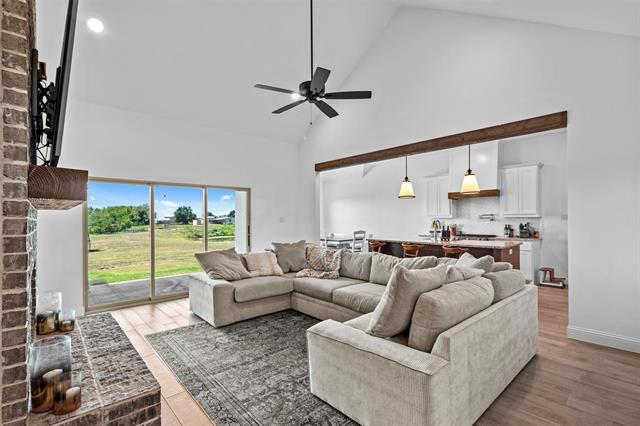 Foto del edificio - 6658 Red Wing Ln