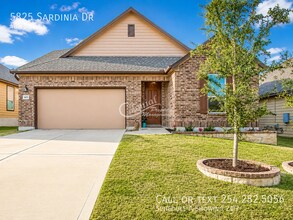 Building Photo - 5825 Sardinia Dr