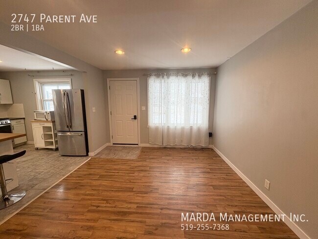 Photo du bâtiment - MODERN 2 BED/1 BATH BUNGALOW W/POOL - REMINGTON PARK + UTILITIES!