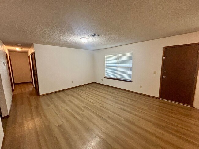 Foto del edificio - Charming 3 Bedroom 1.5 Bath in Midwest City