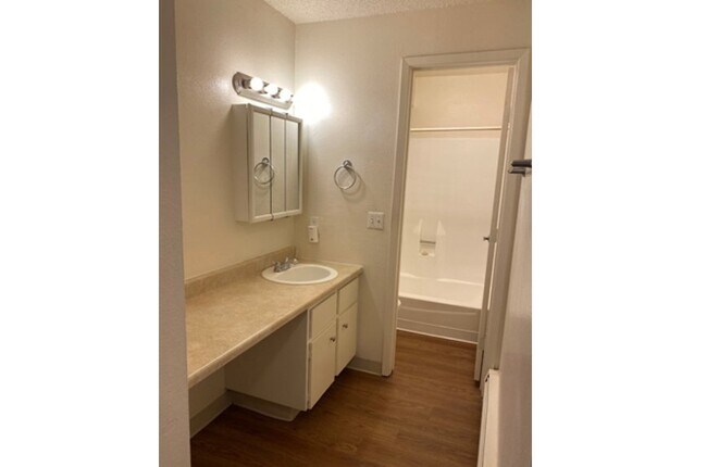 Foto del edificio - 12203-12217 W 58th Ave-#12203