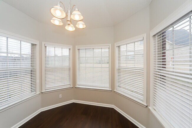 Building Photo - 2609 Wood Sage Dr