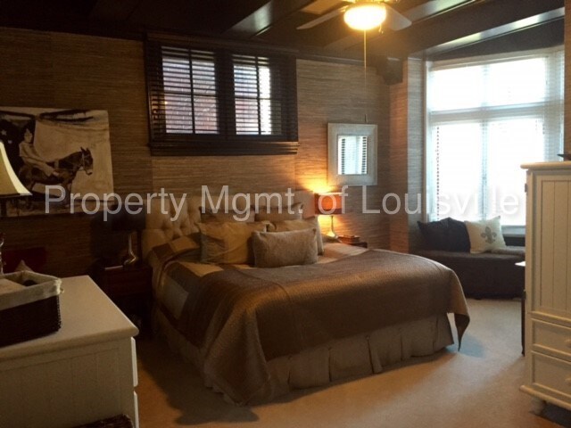 Building Photo - 1411 Saint James Ct