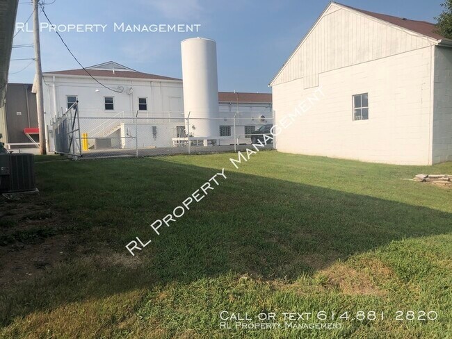 Foto del edificio - 1220 Alton Darby Creek Rd