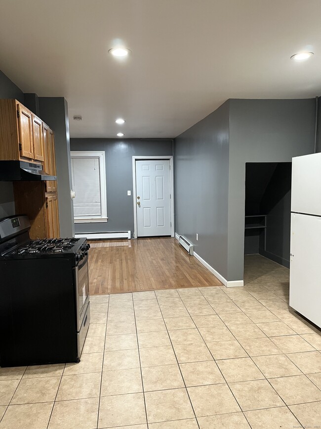 Foto del edificio - 60 S Whitney St