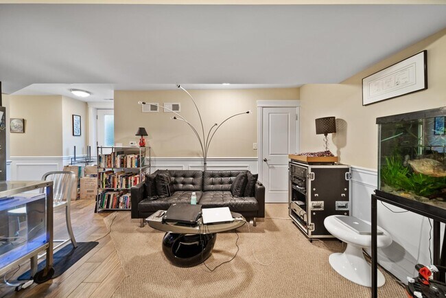 Foto del edificio - 3138 N Elston Ave
