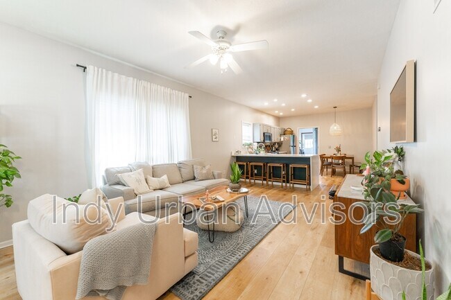 Building Photo - 2322 N Talbott St