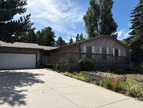 Building Photo - 6469 Pulpit Rock Dr