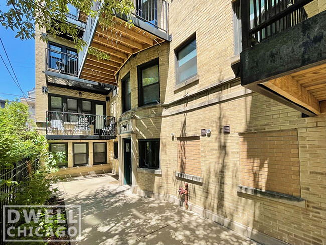 Foto del edificio - 3140 N Seminary Ave