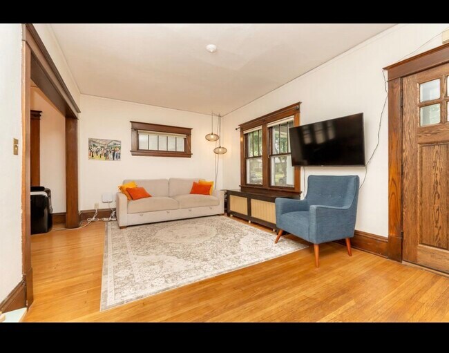 Foto del edificio - 2041 Princeton Ave
