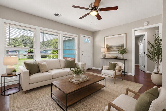 Foto del edificio - 2318 Pecan St