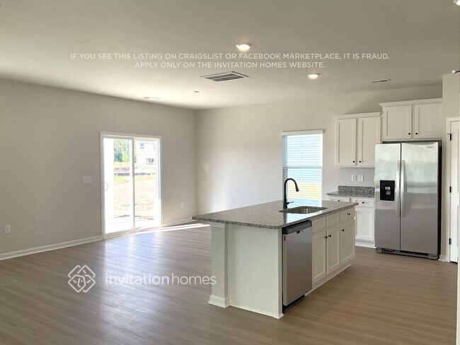 Foto del edificio - 3347 Fox Hall Dr