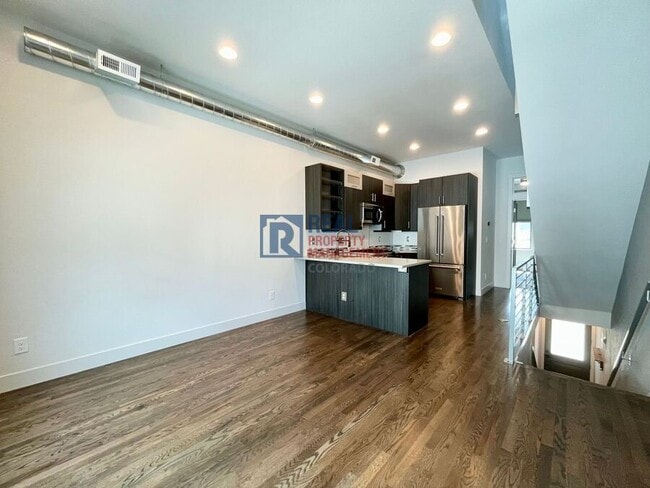 Photo - 961 33rd St Townhome