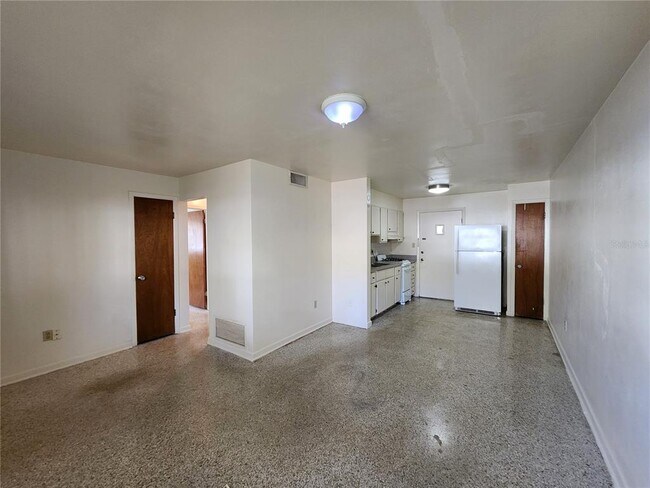 Foto del edificio - 1912 NW 9th St