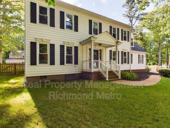Building Photo - 404 Old Country Terrace