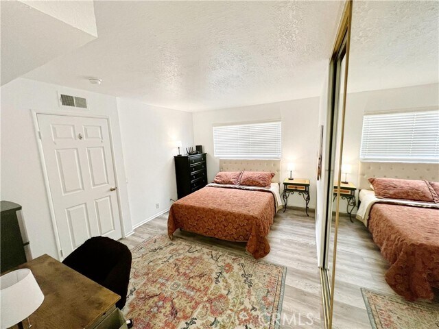 Foto del edificio - 4553 Colfax Ave