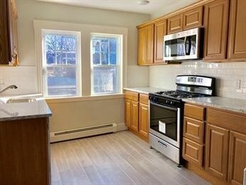 Primary Photo - 3 Regent Cir