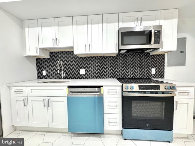 Foto del edificio - 781 S 3rd St