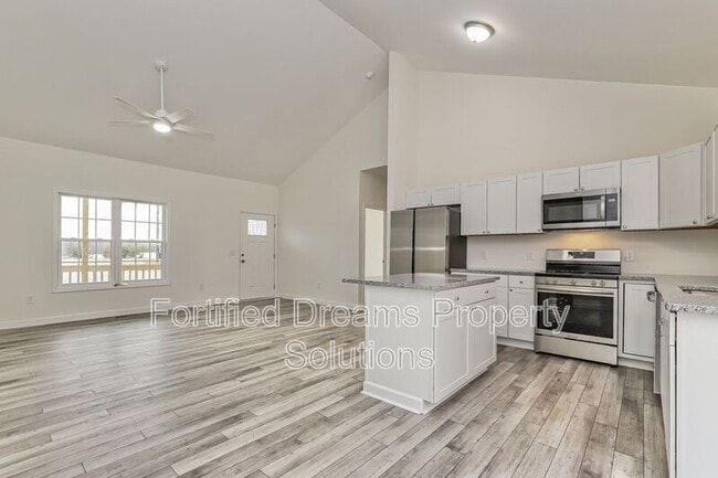 Building Photo - 408 N Smith St