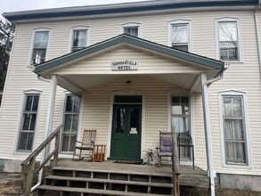 Building Photo - 15413 Norwood Ave