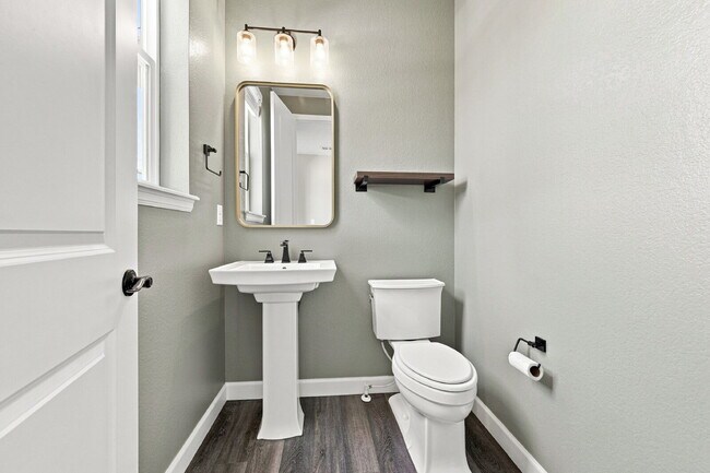 Foto del edificio - $2,940.95 with $300 off for the first month's rent, 3 Beds - 3 Baths, Single Family Home in Erie ...