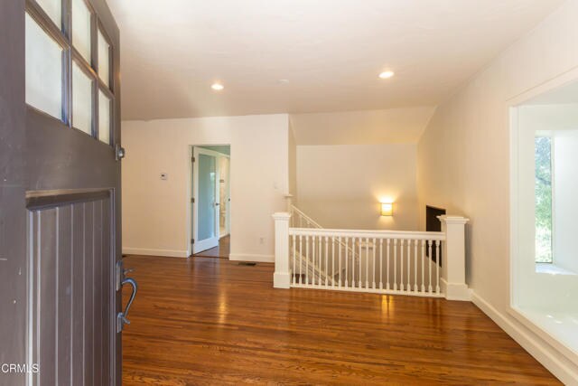 Foto del edificio - 854 Oneonta Dr