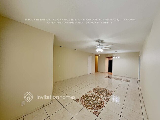 Foto del edificio - 1357 Boulder Dr