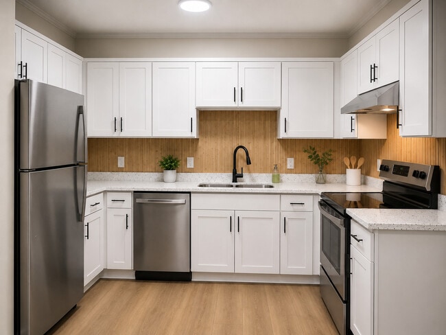 Building Photo - The Townhomes at Viewmont