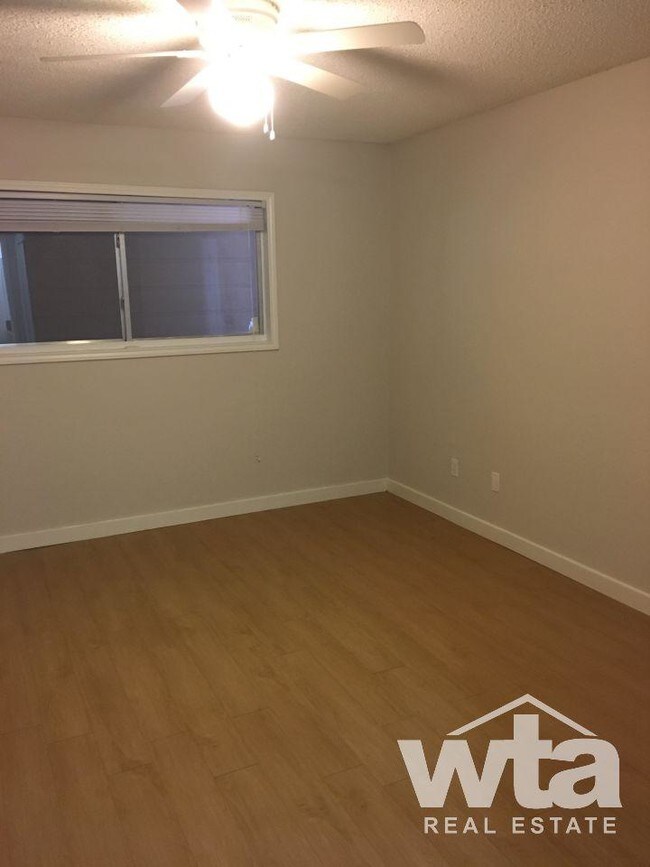Building Photo - 2 bedroom in AUSTIN TX 78704
