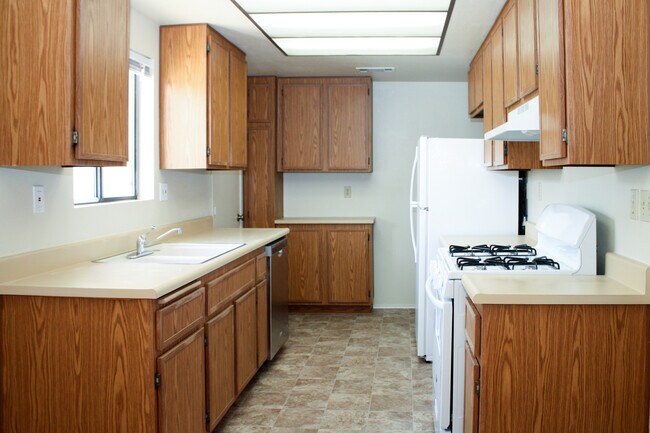 Building Photo - COMING SOON! 55+ Home in Great Community!