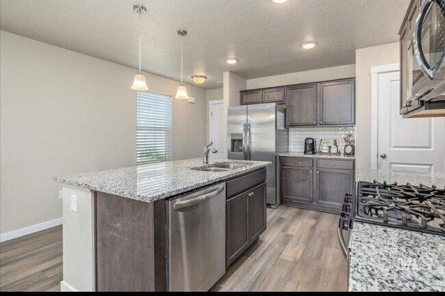 Foto del edificio - 17719 Jackson Ridge Way
