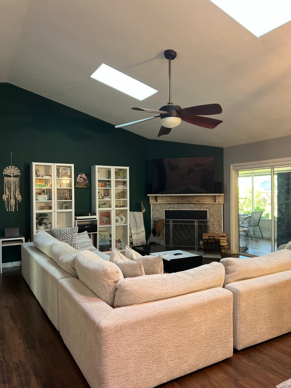 Building Photo - 2616 NW 52nd Ave