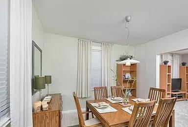 Foto del edificio - 5948 Clayton Ave