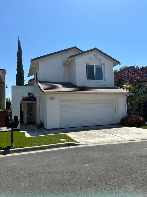 Building Photo - 122 Lakeridge Ln