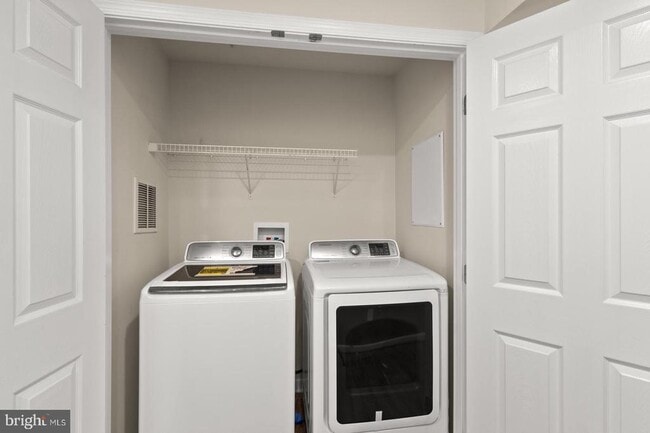 Building Photo - 7264 Maidstone Pl