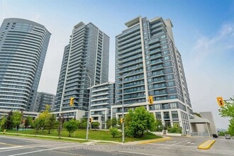 Building Photo - 7165 Yonge St