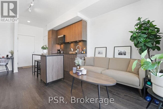 Building Photo - 251 Masonry Wy