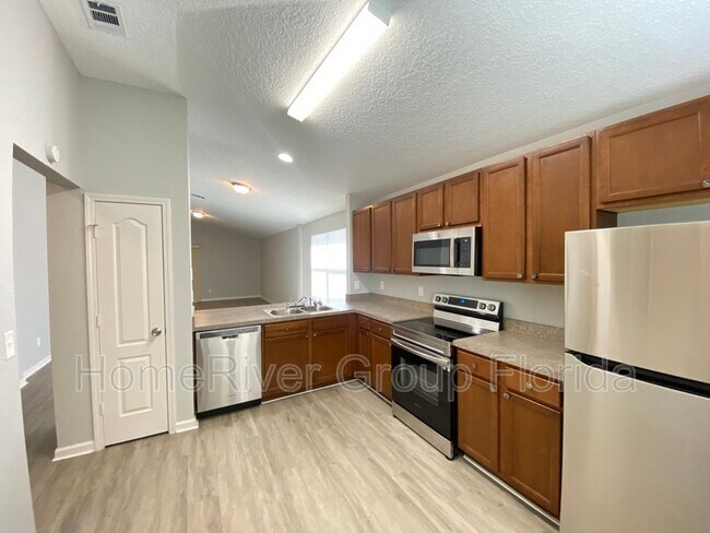 Building Photo - 11053 Campus Heights Ln