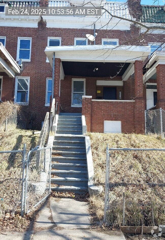 Building Photo - 3519 Reisterstown Rd