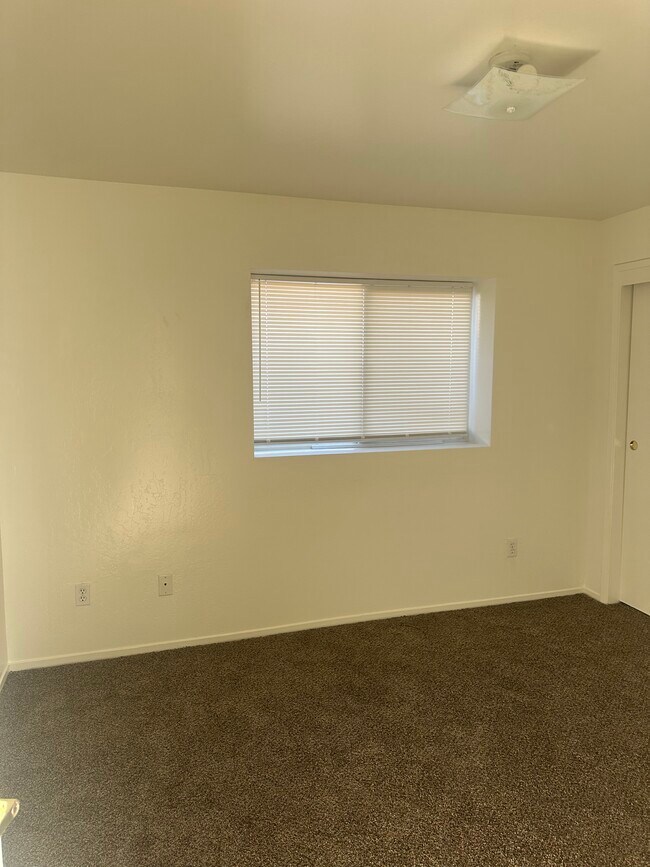 Foto del edificio - 8325 White Squall Ln